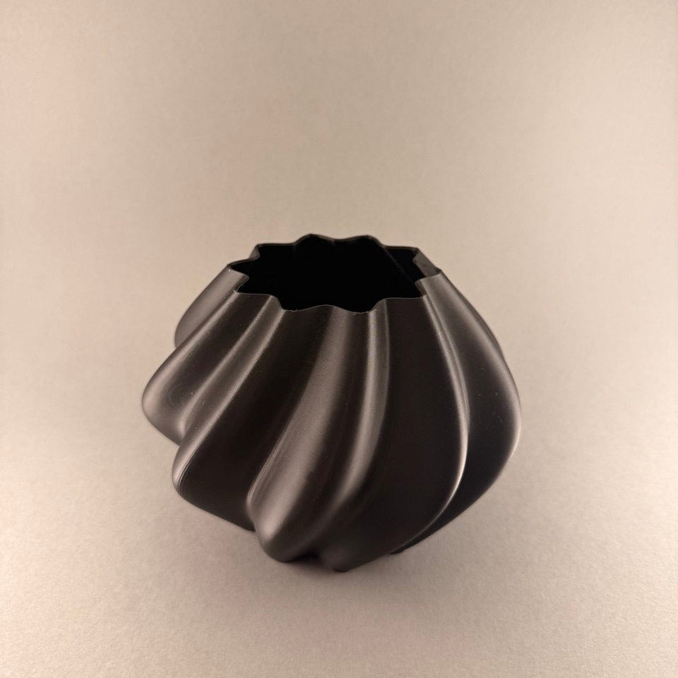 VIRV LAV Vase